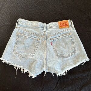 501 Levi’s Jean Shorts.